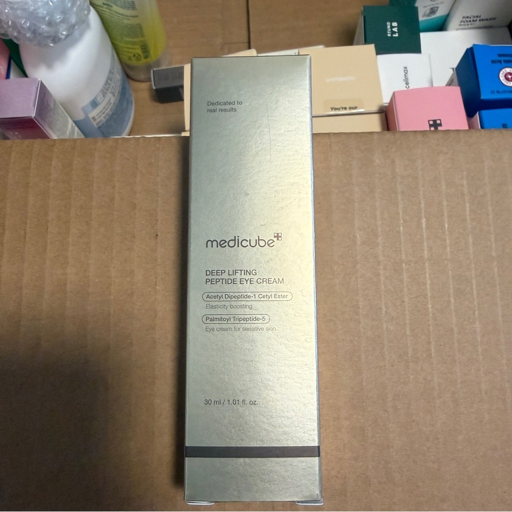 Medicube Deep Lifting Peptide Eye Cream for Face